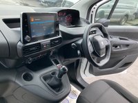 USED 2021 70 PEUGEOT PARTNER 1.5 BlueHDi 950 LWB Crew Cab , 61,700 miles, 1 owner, Full Service History, Euro 6, ULEZ, 5-speed, A/C, Bluetooth & more! Final price +VAT @ 20%! APPROVED CARS AND FINANCE ARE PLEASED TO OFFER THIS PEUGEOT PARTNER 1.5 BLUEDi 950 PROFESSIONAL LONG IN WHITE WITH 61,700 MILES AND A FULL SERVICE HISTORY, 1 OWNER FROM NEW, ULEZ COMPLIANT EURO 6 DIESEL LONG WHEEL BASE CREW CAB WITH 3 REAR SEAT WITH A GREAT SPEC SUCH AS A  5 SPEED MANUAL GEARBOX, AIR CONDITIONING, BLUETOOTH CONNECTIVITY, 16 INCH STEEL WHEELS, 8 INCH TOUCHSCREEN DISPLAY, ULL STEEL BULKHEAD, ELECTRIC WINDOWS, ELECTRIC MIRRORS, DAB RADIO, REAR PARKING SENSORS,  AND MUCH MUCH MORE!