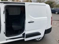 USED 2021 70 PEUGEOT PARTNER 1.5 BlueHDi 950 LWB Crew Cab , 61,700 miles, 1 owner, Full Service History, Euro 6, ULEZ, 5-speed, A/C, Bluetooth & more! Final price +VAT @ 20%! APPROVED CARS AND FINANCE ARE PLEASED TO OFFER THIS PEUGEOT PARTNER 1.5 BLUEDi 950 PROFESSIONAL LONG IN WHITE WITH 61,700 MILES AND A FULL SERVICE HISTORY, 1 OWNER FROM NEW, ULEZ COMPLIANT EURO 6 DIESEL LONG WHEEL BASE CREW CAB WITH 3 REAR SEAT WITH A GREAT SPEC SUCH AS A  5 SPEED MANUAL GEARBOX, AIR CONDITIONING, BLUETOOTH CONNECTIVITY, 16 INCH STEEL WHEELS, 8 INCH TOUCHSCREEN DISPLAY, ULL STEEL BULKHEAD, ELECTRIC WINDOWS, ELECTRIC MIRRORS, DAB RADIO, REAR PARKING SENSORS,  AND MUCH MUCH MORE!