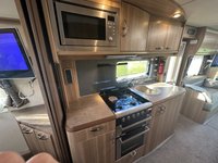 USED 2013 13 SWIFT KON-TIKI 669 4 BERTH 4 TRAVEL SEATS AUTOMATIC AUTOMATIC 180 BHP