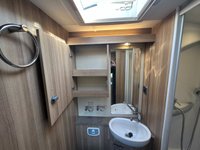 USED 2013 13 SWIFT KON-TIKI 669 4 BERTH 4 TRAVEL SEATS AUTOMATIC AUTOMATIC 180 BHP