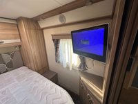 USED 2013 13 SWIFT KON-TIKI 669 4 BERTH 4 TRAVEL SEATS AUTOMATIC AUTOMATIC 180 BHP
