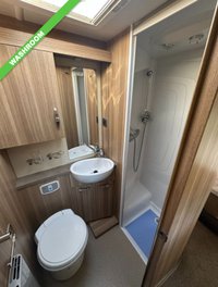 USED 2013 13 SWIFT KON-TIKI 669 4 BERTH 4 TRAVEL SEATS AUTOMATIC AUTOMATIC 180 BHP