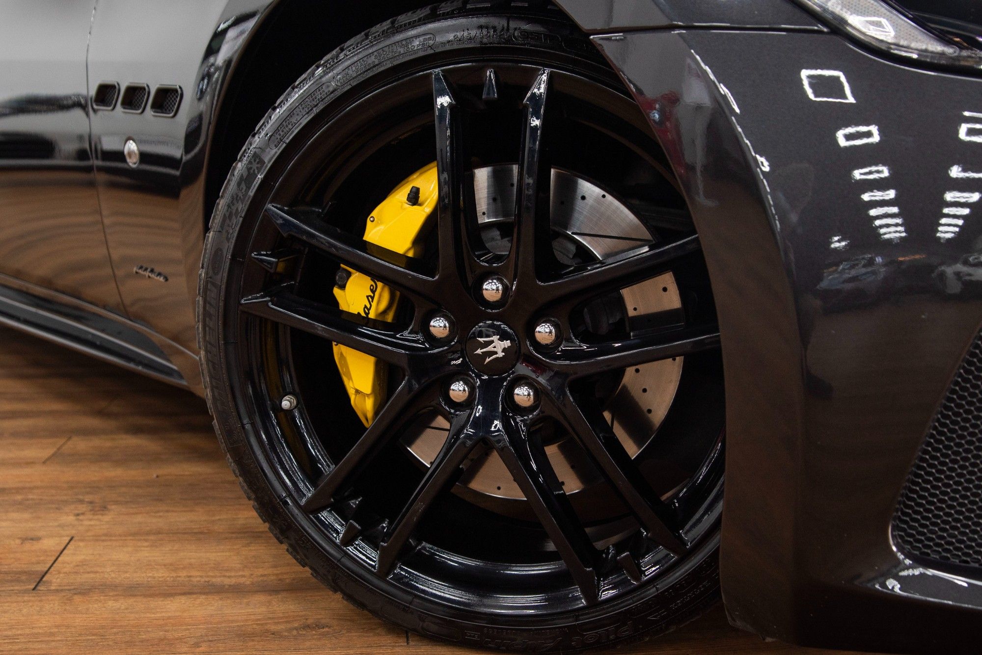 USED 2019 69 MASERATI GRANTURISMO 4.7 V8 Sport Nerissimo Coupe 