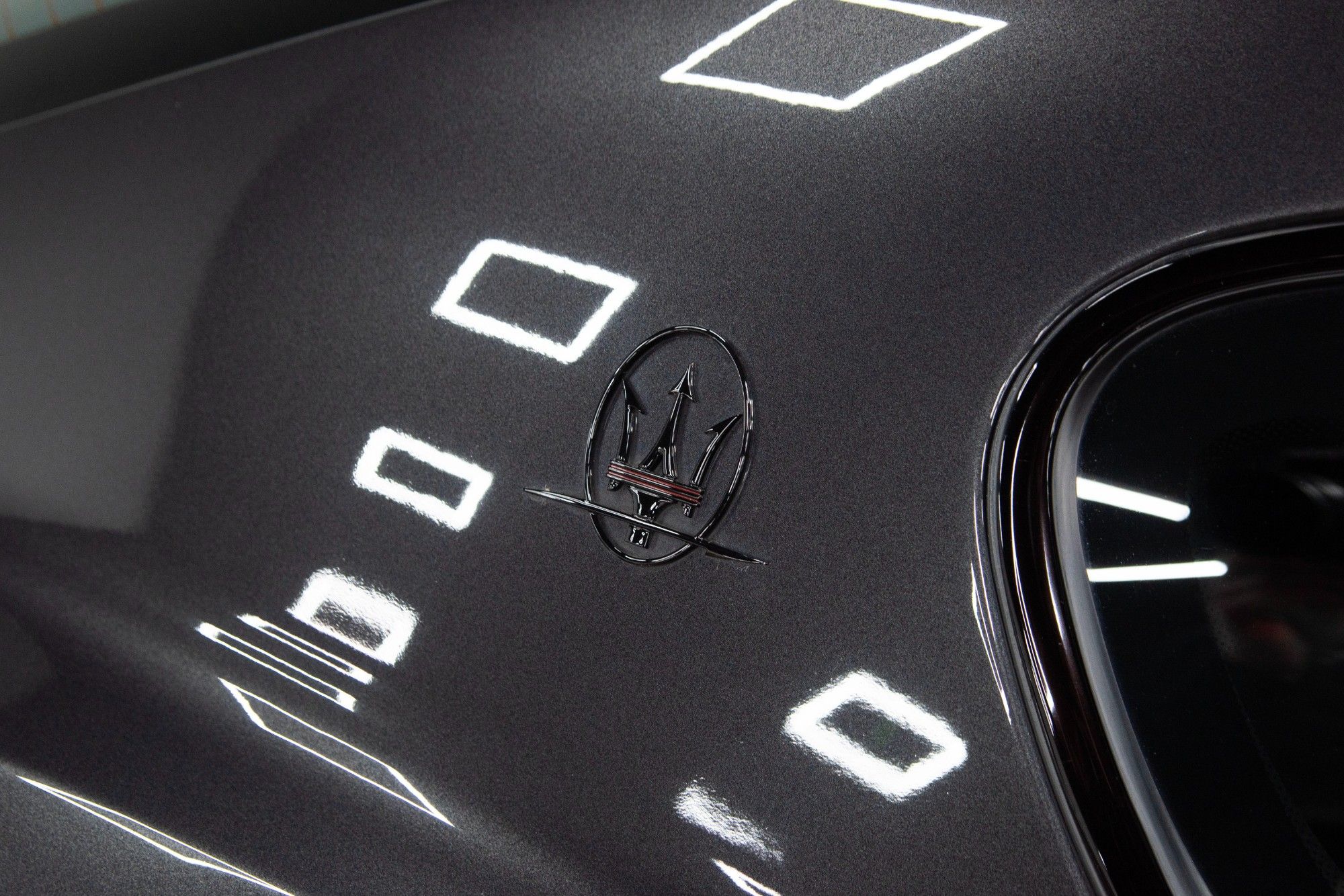 USED 2019 69 MASERATI GRANTURISMO 4.7 V8 Sport Nerissimo Coupe 