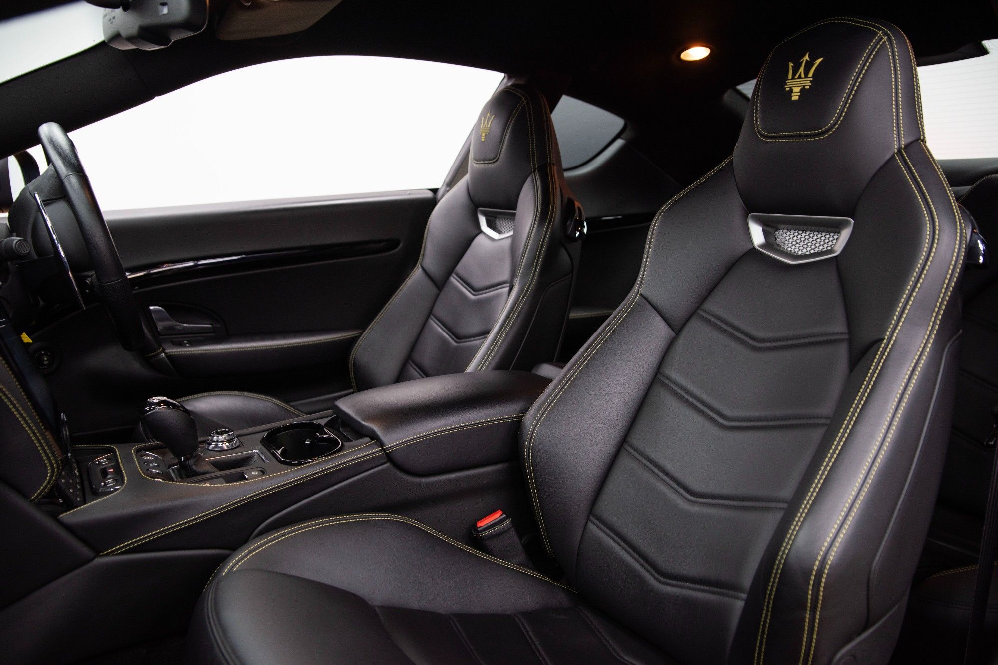 USED 2019 69 MASERATI GRANTURISMO 4.7 V8 Sport Nerissimo Coupe 
