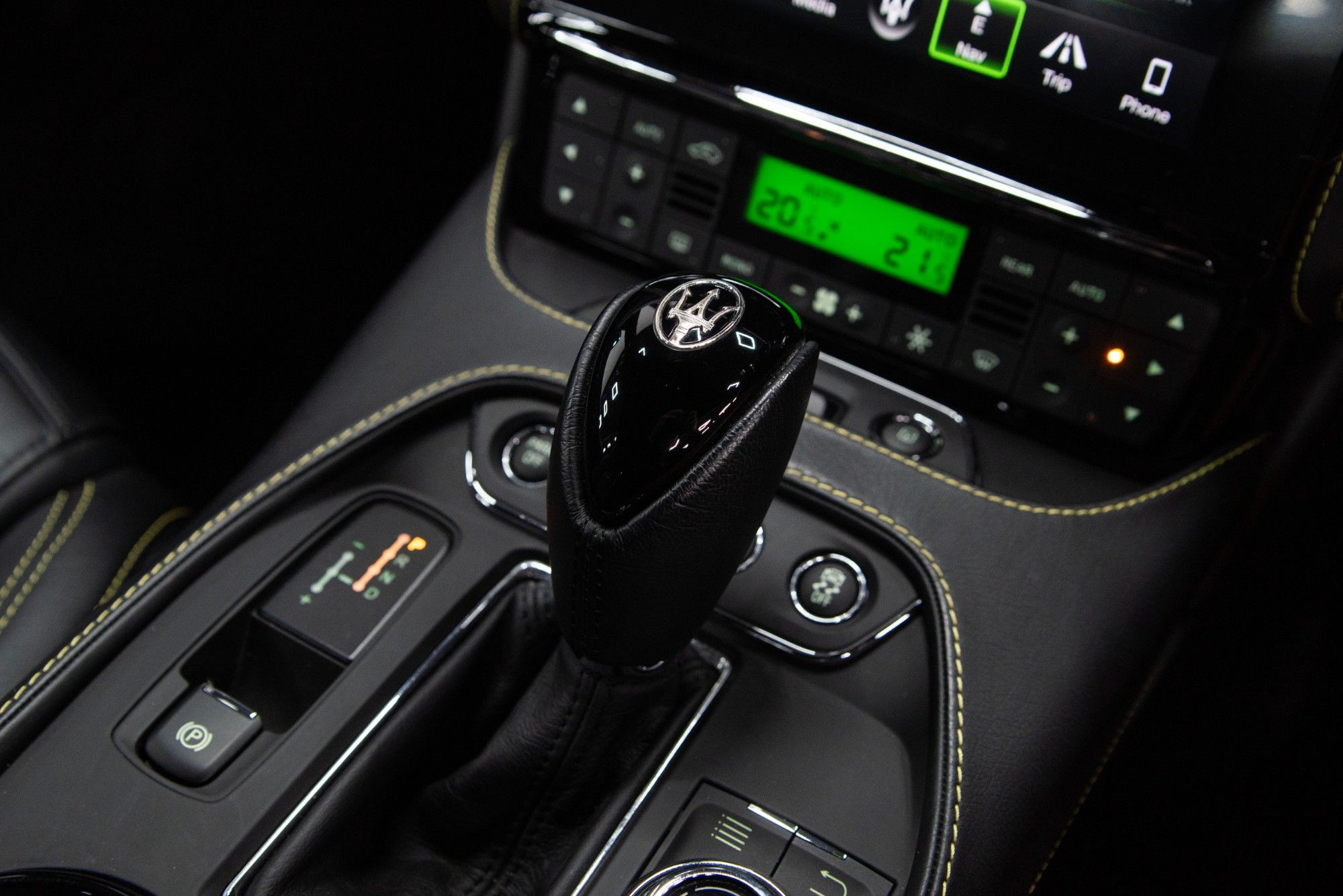 USED 2019 69 MASERATI GRANTURISMO 4.7 V8 Sport Nerissimo Coupe 