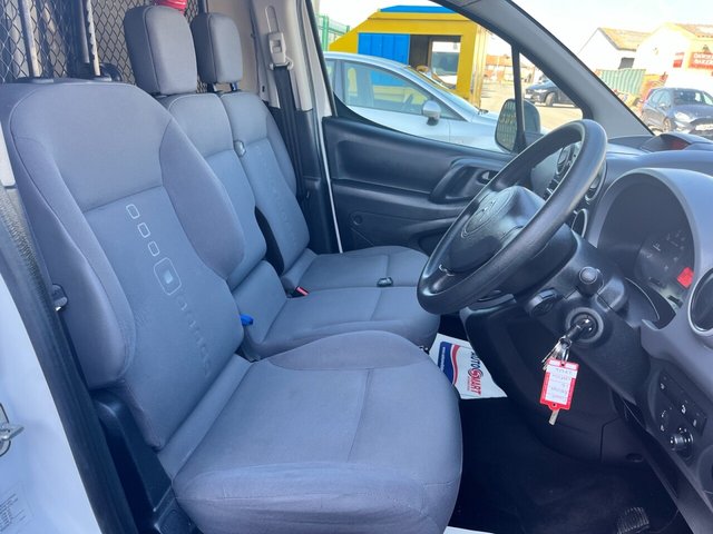 2015 CITROEN BERLINGO - Photo 6