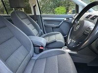 USED 2015 15 VOLKSWAGEN TOURAN 2.0 TDI BlueMotion Tech SE MPV 5dr Diesel DSG Euro 5 (s/s) (140 ps) BLUETOOTH,CRUISE CONTRO,DAB RADIO