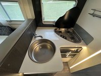 USED 2021 21 ROLLER TEAM ZEFIRO 696 AUTO ZEFIRO 696 4 BERTH AUTOMATIC & 4 TRAVEL