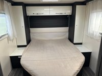 USED 2021 21 ROLLER TEAM ZEFIRO 696 AUTO ZEFIRO 696 4 BERTH AUTOMATIC & 4 TRAVEL