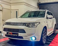 USED 2015 15 MITSUBISHI OUTLANDER 2.0h 12kWh GX5h SUV 5dr Petrol Plug-in Hybrid CVT 4WD Euro 5 (s/s) (200 ps) 