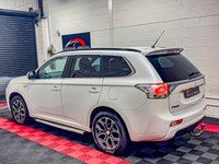 USED 2015 15 MITSUBISHI OUTLANDER 2.0h 12kWh GX5h SUV 5dr Petrol Plug-in Hybrid CVT 4WD Euro 5 (s/s) (200 ps) 