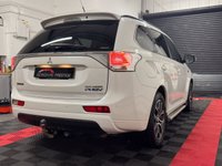 USED 2015 15 MITSUBISHI OUTLANDER 2.0h 12kWh GX5h SUV 5dr Petrol Plug-in Hybrid CVT 4WD Euro 5 (s/s) (200 ps) 