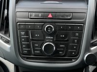 USED 2014 14 VAUXHALL ZAFIRA TOURER 2.0 CDTi SE MPV 5dr Diesel Auto Euro 5 (165 ps) 