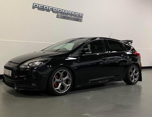 2013 63 Ford Focus 2.0T EcoBoost ST-3 Hatchback 5dr Petrol Manual Euro 5 (s/s) (250 ps)