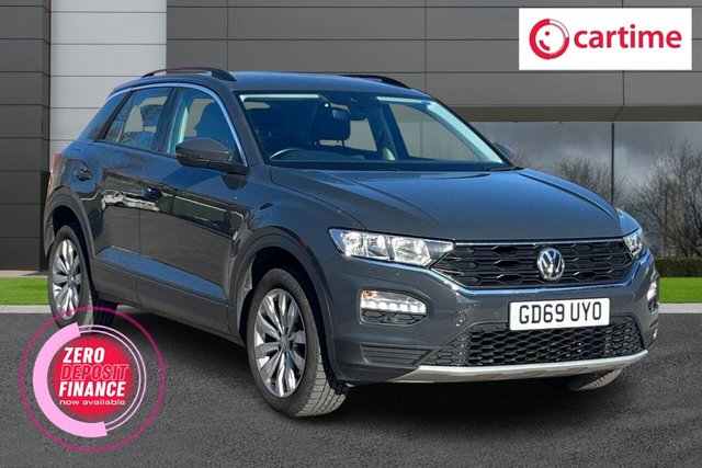 View our Volkswagen T-Roc 1.0 TSI GPF SE SUV 5dr Petrol Manual Euro 6 (s/s) (115 ps) 8in Touchscreen, Apple CarPlay / Android Auto, USB and AUX Ports, Front  / Rear Park Sensors, Adaptive Cruise Control