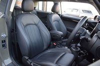 USED 2019 19 MINI HATCH 2.0 Cooper S Exclusive Hatchback 3dr Petrol Steptronic Euro 6 (s/s) (192 ps) PAN ROOF / LEATHER / HUD / H&K