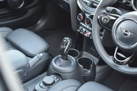 USED 2019 19 MINI HATCH 2.0 Cooper S Exclusive Hatchback 3dr Petrol Steptronic Euro 6 (s/s) (192 ps) PAN ROOF / LEATHER / HUD / H&K