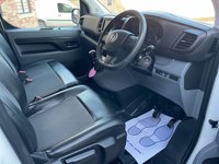 USED 2020 70 VAUXHALL VIVARO 1.5 Turbo D 2900 Dynamic Panel Van 6dr Diesel Manual L2 H1 Euro 6 (s/s) (100 ps) 1 OWNER FSH AIR CON CRUISE WARRANTY