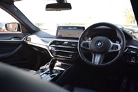 USED 2022 71 BMW 5 SERIES 2.0 520d MHT M Sport Saloon 4dr Diesel Hybrid Steptronic Euro 6 (s/s) (190 ps) M SPORT PRO / 1 OWNER / FSH