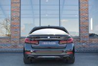 USED 2022 71 BMW 5 SERIES 2.0 520d MHT M Sport Saloon 4dr Diesel Hybrid Steptronic Euro 6 (s/s) (190 ps) M SPORT PRO / 1 OWNER / FSH