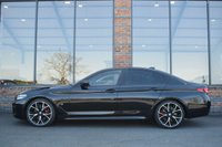 USED 2022 71 BMW 5 SERIES 2.0 520d MHT M Sport Saloon 4dr Diesel Hybrid Steptronic Euro 6 (s/s) (190 ps) M SPORT PRO / 1 OWNER / FSH