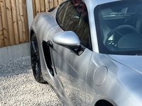 USED 2019 19 PORSCHE 718 CAYMAN 2.0T Coupe 2dr Petrol PDK Euro 6 (s/s) (300 ps) LOW MILEAGE - SAT NAV