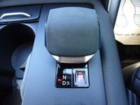 USED 2022 72 LAND ROVER DISCOVERY 3.0 D300 MHEV SE SUV 5dr Diesel Auto 4WD Euro 6 (s/s) (300 ps) www.suffolkcarcentre.co.uk - Located at Reydon