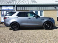 USED 2022 72 LAND ROVER DISCOVERY 3.0 D300 MHEV SE SUV 5dr Diesel Auto 4WD Euro 6 (s/s) (300 ps) www.suffolkcarcentre.co.uk - Located at Reydon