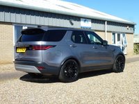USED 2022 72 LAND ROVER DISCOVERY 3.0 D300 MHEV SE SUV 5dr Diesel Auto 4WD Euro 6 (s/s) (300 ps) www.suffolkcarcentre.co.uk - Located at Reydon
