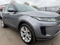 USED 2021 21 LAND ROVER RANGE ROVER EVOQUE 1.5 P300e 12.2kWh SE SUV 5dr Petrol Plug-in Hybrid Auto 4WD Euro 6 (s/s) (309 ps) NOW FOR SOMETHING A LITTLE DIFFERENT+FINISHED IN STUNNING METALLIC GREY PAINT+ONLY 1 OWNER FROM NEW+SERVICE HISTORY+4 WHEEL DRIVE+PETROL HYBRID+FULL LEATHER INTERIOR+SATELLITE NAVIGATION+PARK ASSIST+CLIMATE CONTROL+20 INCH ALLOY WHEELS+COST NEW &pound;47925 MAKING THIS USED VEHICLE OUTSTANDING VALUE AT OUR LOW PRICE+1 FULL YEARS MOT PRIOR TO COLLECTION+CALL NOW TO SPEAK WITH OUR EXPERIENCED SALES TEAM AND ARRANGE A VIEWING+DONT MISS OUT, THIS WONT HANG AROUND FOR LONG!!!!!!!!!!!!!!!!!!!!!