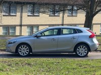 USED 2015 15 VOLVO V40 1.6 D2 SE Lux Nav Hatchback 5dr Diesel Manual Euro 5 (s/s) (115 ps) 