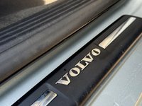 USED 2015 15 VOLVO V40 1.6 D2 SE Lux Nav Hatchback 5dr Diesel Manual Euro 5 (s/s) (115 ps) 