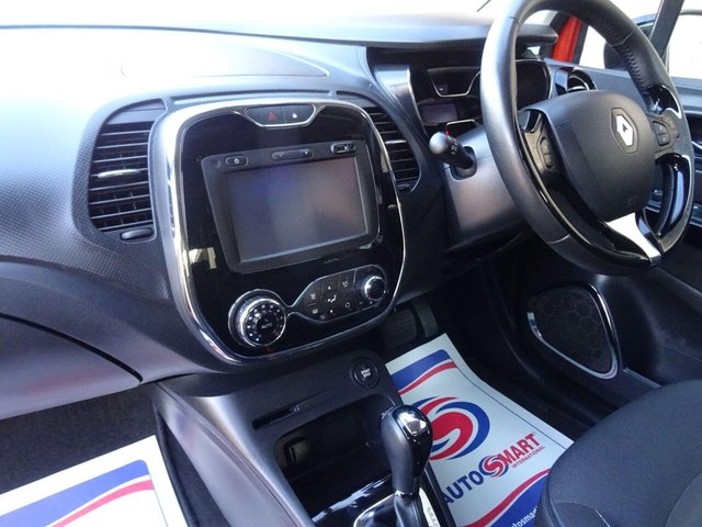 2015 RENAULT CAPTUR - Photo 8