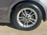 USED 2019 68 MERCEDES-BENZ A-CLASS 1.3 A180 SE Hatchback 5dr Petrol 7G-DCT Euro 6 (s/s) (136 ps) 