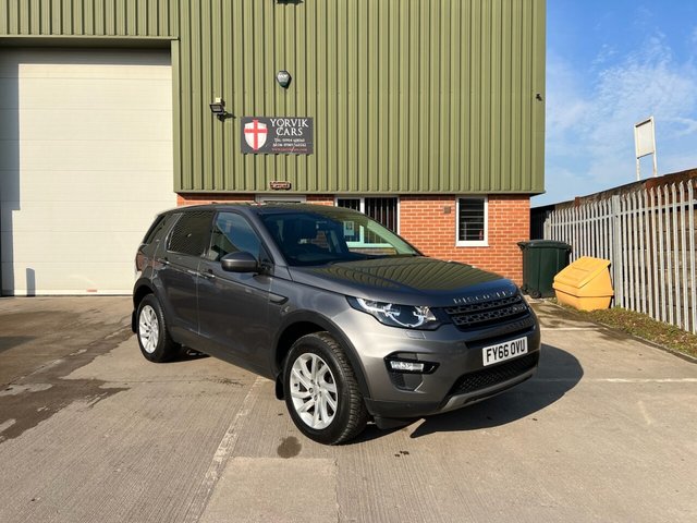 2016 66 Land Rover Discovery Sport 2.0 TD4 SE Tech SUV 5dr Diesel Auto 4WD Euro 6 (s/s) (180 ps)
