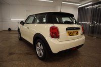 USED 2018 68 MINI HATCH 1.5 One Hatchback 3dr Petrol Manual Euro 6 (s/s) (102 ps) ONLY 18,600 MILES WITH MINI SERVICE HISTORY & OVER &pound;3,500 OF EXTRAS