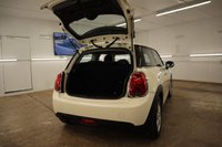 USED 2018 68 MINI HATCH 1.5 One Hatchback 3dr Petrol Manual Euro 6 (s/s) (102 ps) ONLY 18,600 MILES WITH MINI SERVICE HISTORY & OVER &pound;3,500 OF EXTRAS