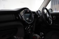 USED 2018 68 MINI HATCH 1.5 One Hatchback 3dr Petrol Manual Euro 6 (s/s) (102 ps) ONLY 18,600 MILES WITH MINI SERVICE HISTORY & OVER &pound;3,500 OF EXTRAS
