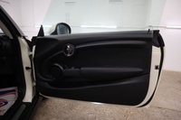 USED 2018 68 MINI HATCH 1.5 One Hatchback 3dr Petrol Manual Euro 6 (s/s) (102 ps) ONLY 18,600 MILES WITH MINI SERVICE HISTORY & OVER &pound;3,500 OF EXTRAS