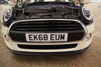 USED 2018 68 MINI HATCH 1.5 One Hatchback 3dr Petrol Manual Euro 6 (s/s) (102 ps) ONLY 18,600 MILES WITH MINI SERVICE HISTORY & OVER &pound;3,500 OF EXTRAS