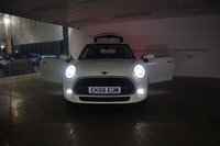 USED 2018 68 MINI HATCH 1.5 One Hatchback 3dr Petrol Manual Euro 6 (s/s) (102 ps) ONLY 18,600 MILES WITH MINI SERVICE HISTORY & OVER &pound;3,500 OF EXTRAS