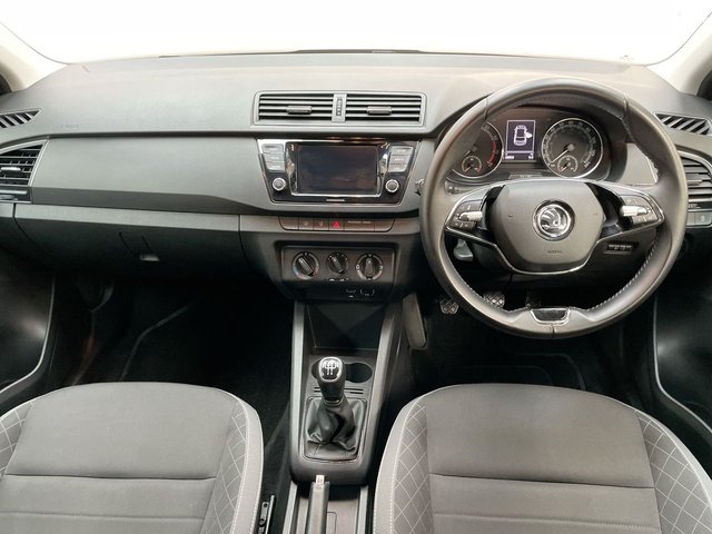 USED 2021 21 Skoda Fabia 1.0 TSI SE Hatchback 5dr Petrol Manual Euro 6 (s/S) (95 Ps) Parking Sensors + 15" Alloy Wheels