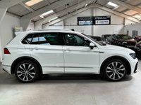 USED 2017 17 VOLKSWAGEN TIGUAN 2.0 TDI BlueMotion Tech R-Line SUV 5dr Diesel DSG 4Motion Euro 6 (s/s) (150 ps) 