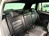 USED 2017 17 VOLKSWAGEN TIGUAN 2.0 TDI BlueMotion Tech R-Line SUV 5dr Diesel DSG 4Motion Euro 6 (s/s) (150 ps) 