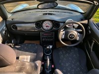 USED 2005 55 MINI CONVERTIBLE 1.6 One Convertible 2dr Petrol Manual Euro 3 (90 ps) 1 RETIRED LADY OWNER SINCE 2009////ONLY 40,700 MILES WITH EXCELLENT SERVICE HISTORY\\AIRCON//REAR PARK SENSORS//ULEZ COMPLIANT// 1 RETIRED LADY OWNER SINCE 2009////ONLY 40,700 MILES WITH EXCELLENT SERVICE HISTORY\AIRCON//REAR PARK SENSORS//ULEZ COMPLIANT//