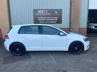 USED 2017 67 VOLKSWAGEN GOLF 1.5 TSI EVO SE Nav Hatchback 5dr Petrol Manual Euro 6 (s/s) (130 ps) *FSH *ZERO DEPO FINANCE *1  OWNER
