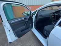 USED 2017 67 VOLKSWAGEN GOLF 1.5 TSI EVO SE Nav Hatchback 5dr Petrol Manual Euro 6 (s/s) (130 ps) *FSH *ZERO DEPO FINANCE *1  OWNER