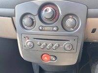 USED 2006 56 RENAULT CLIO 1.5 dCi Expression Hatchback 5dr Diesel Manual (123 g/km, 68 bhp) www.suffolkcarcentre.co.uk - Located at Ilketshall
