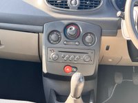 USED 2006 56 RENAULT CLIO 1.5 dCi Expression Hatchback 5dr Diesel Manual (123 g/km, 68 bhp) www.suffolkcarcentre.co.uk - Located at Ilketshall